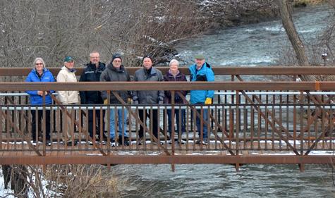 Jones_Bridge_First_Steps_Web.jpg