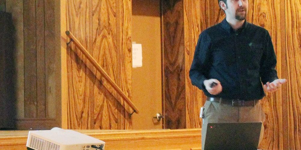 Ausable Bayfield Conservation's Daniel King presents at meeting.